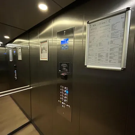 Apartamento Old Town Heart Xxviii - National Stadium Tower 63
